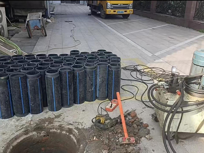 永德PE置换管厂家 DN315置换管 非开挖管短管置换